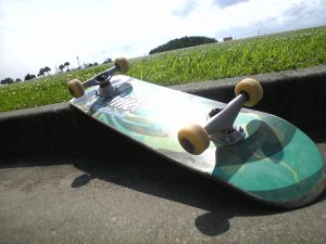 How-Much-Does-It-Cost-for-a-Good-Skateboard-2-300x225.jpg
